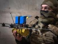 美媒：乌军无人机“大战”俄战斗机器人
